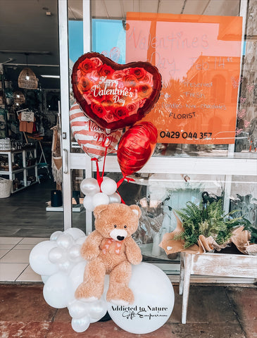 Teddy Balloon Gift Sculpture